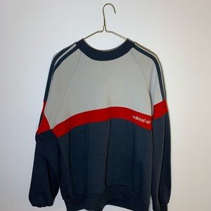 Vintage adidas sweatshirt